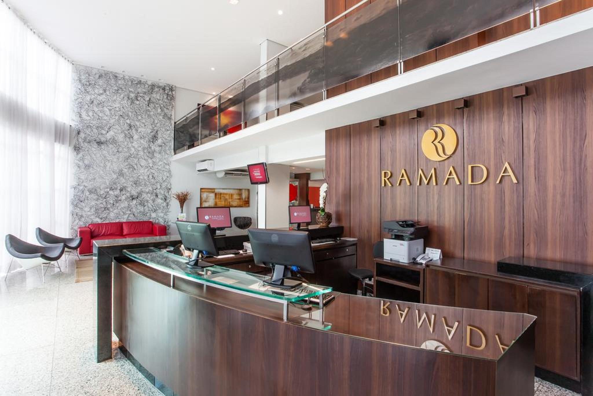 Ramada Hotel & Suites Lagoa Santa By Wyndham Esterno foto
